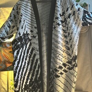 DKNY Monochrome Abstract Women's Cardigan